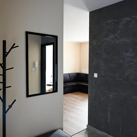 Podmiejska דירה Kaliszki